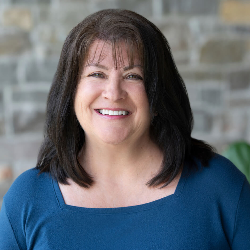 Kris Kersten Headshot